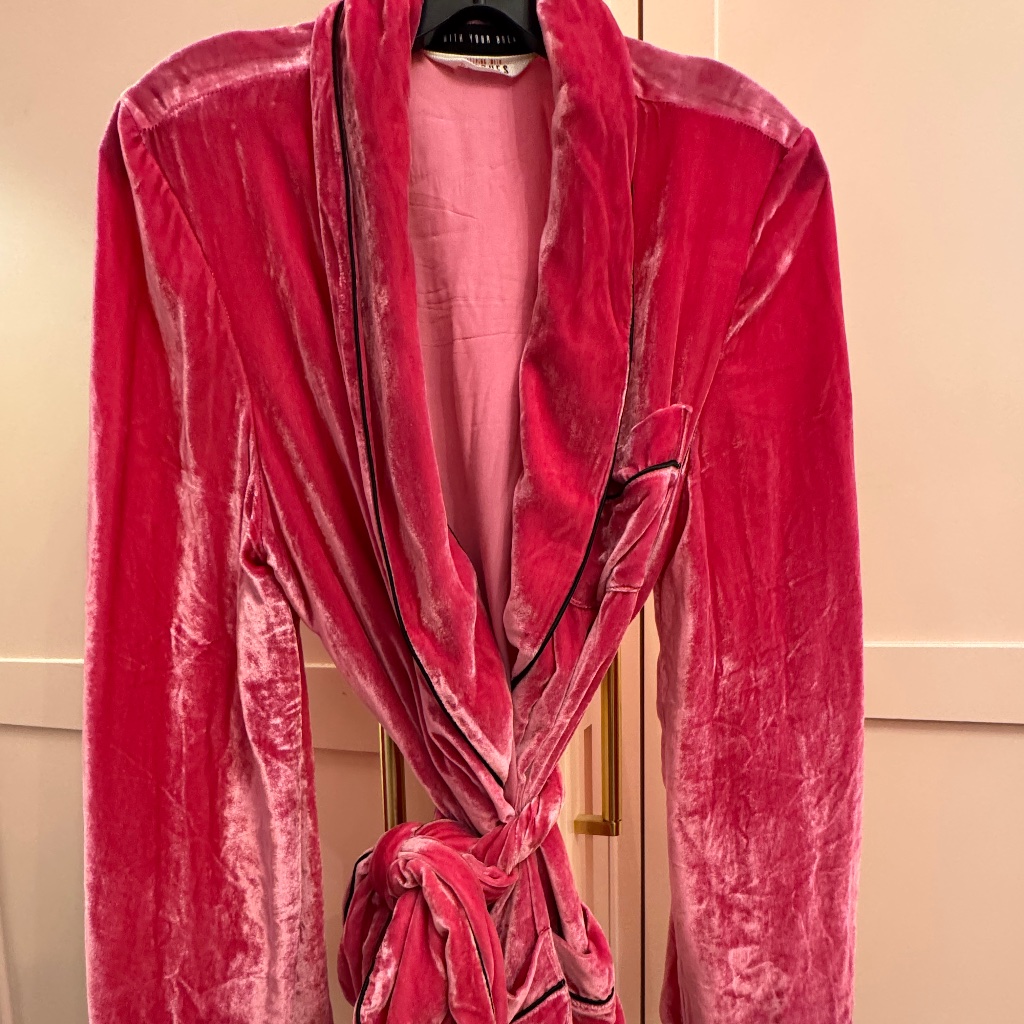 Bon Vivant Robe